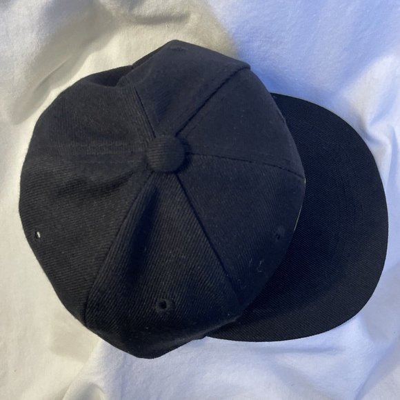 Roblox Blocky Youth Black Snapback Gaming Anime Cartoon Hat Cap - Picture 8 of 13